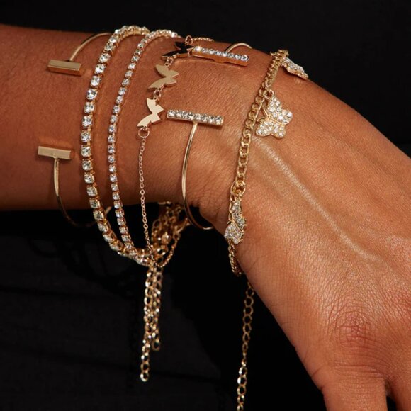 Mini Flutter Butterfly 6 Piece Bracelet Set - Gold - Picture 1 of 3